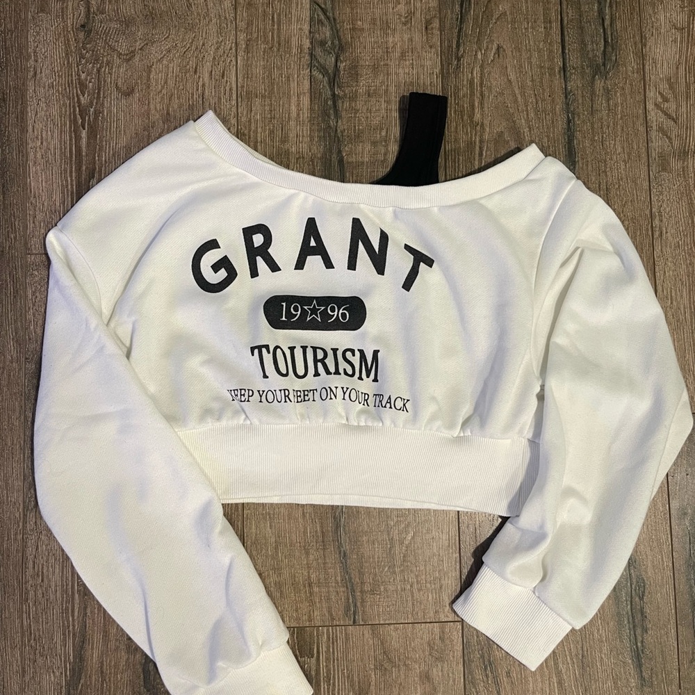 White Graphic Cropped Sweatshirt